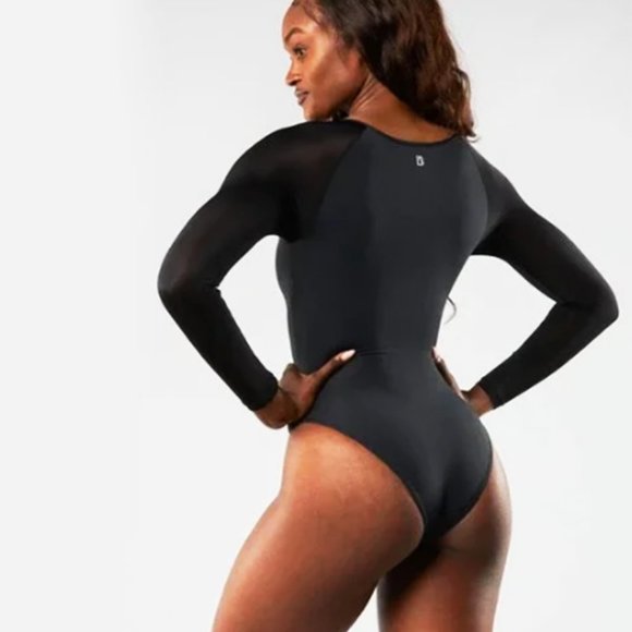 Buffbunny Aquarius Long Sleeve 3/4 Zip-Up Performance Bodysuit - Picture 2 of 9